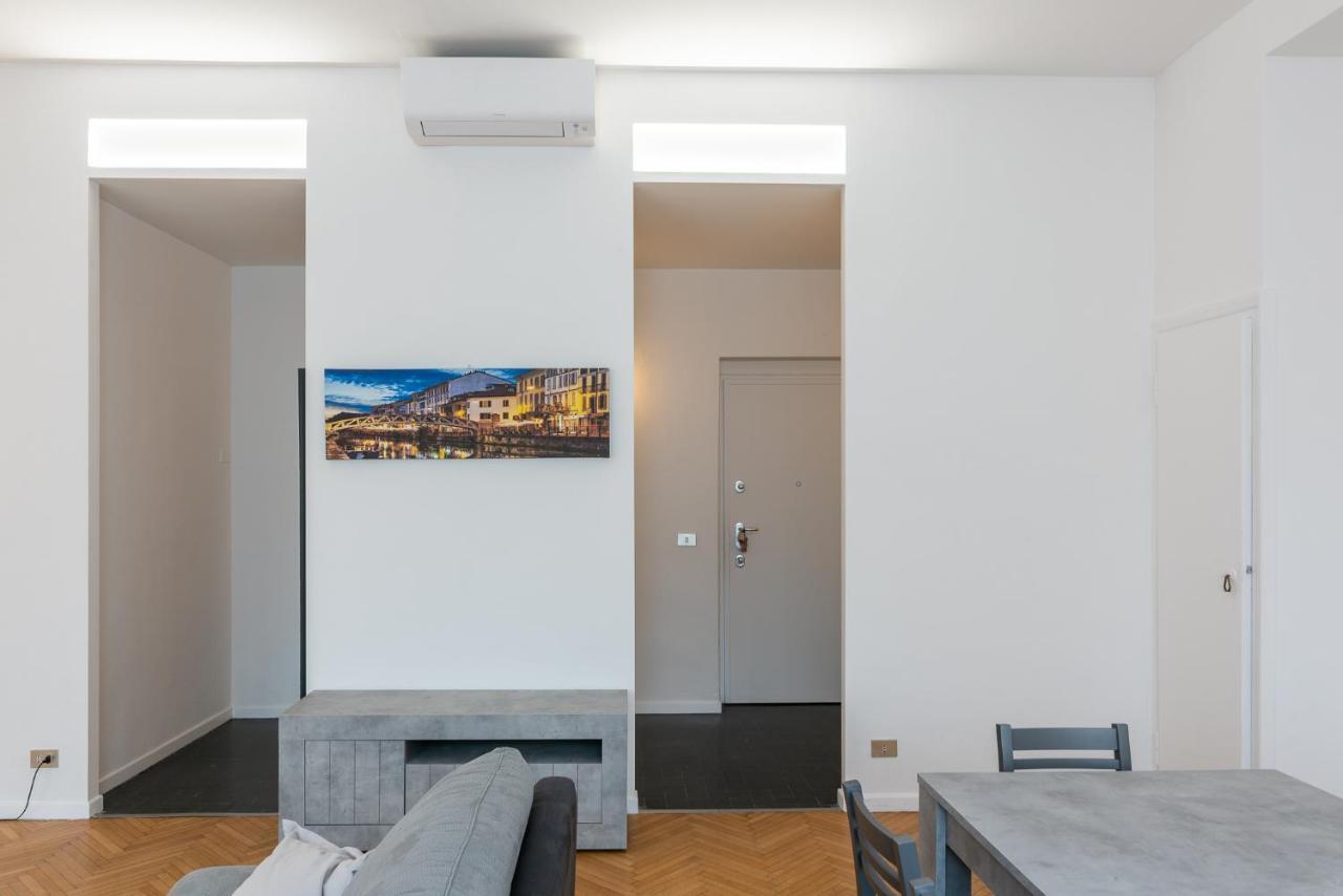 Vittoria 1 Lägenhet Milano Exteriör bild