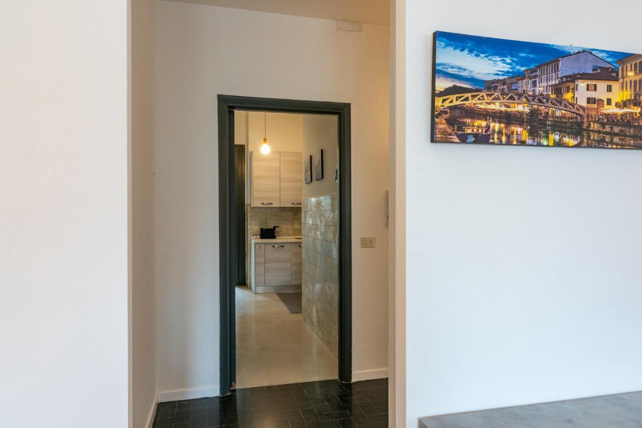 Vittoria 1 Lägenhet Milano Exteriör bild